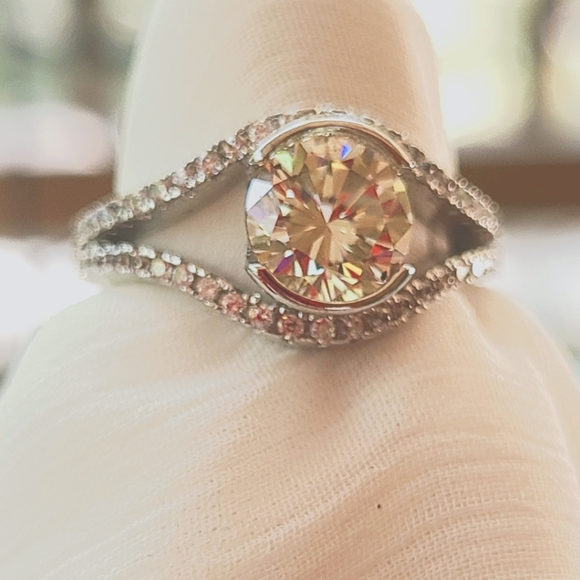 Moissanite 2.02 carat Ring